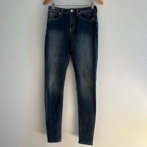 Jennifer Lopez High Rise Skinny Jeans SIZE:  2L